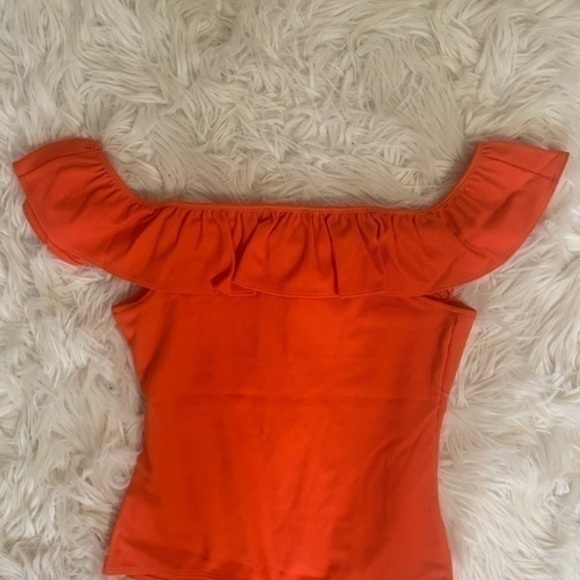 Express Ribbed Ruffle Off Shoulder Bodysuit Small - Picture 10 of 10